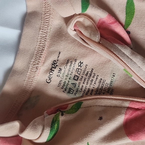 George 0+3 Peaches Zip up sleeper 100% cotton - Picture 2 of 3